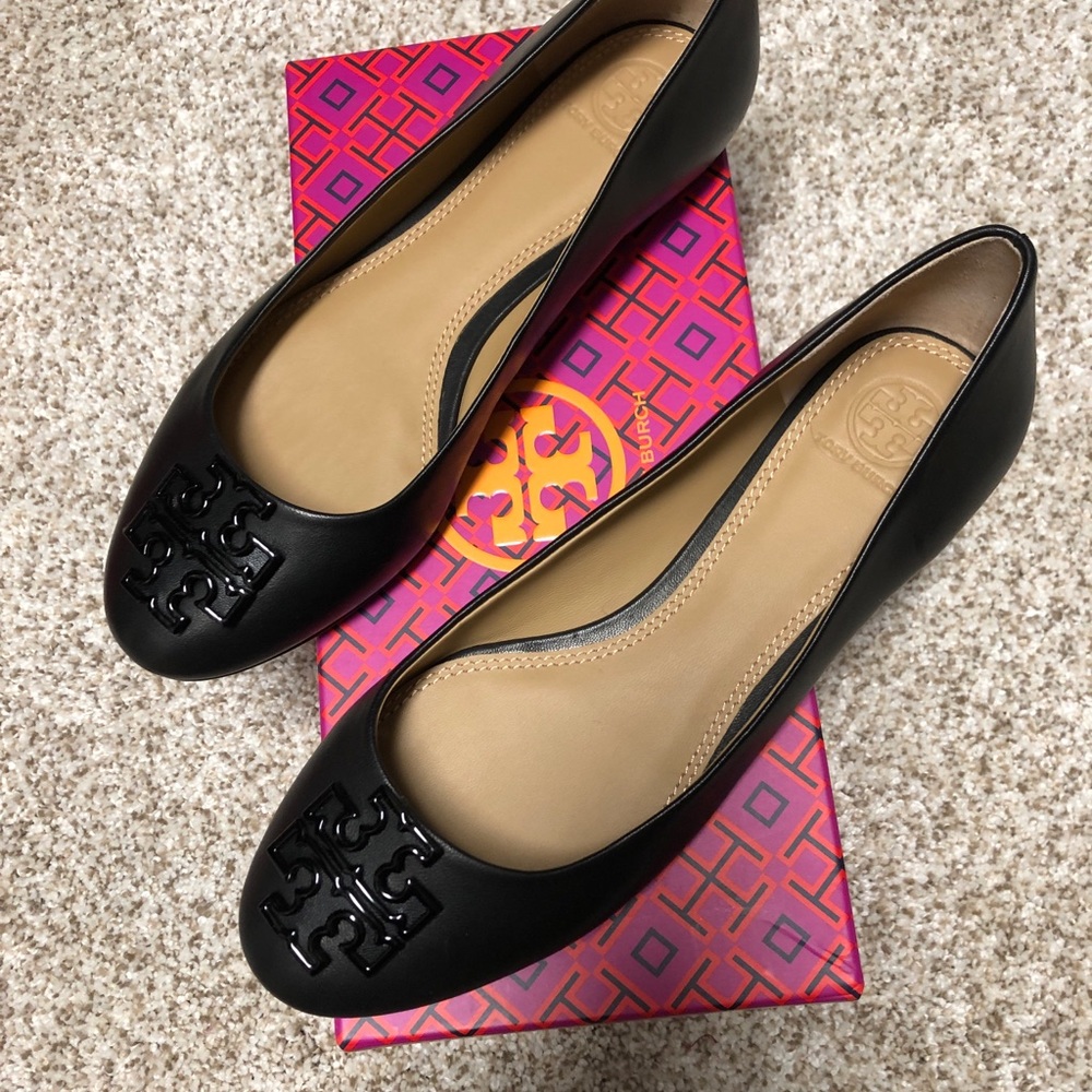 NIB- Tory Burch Black Coated Melinda Flats